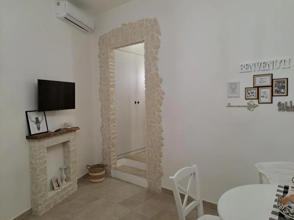 Dimora 52 Apartment Naples